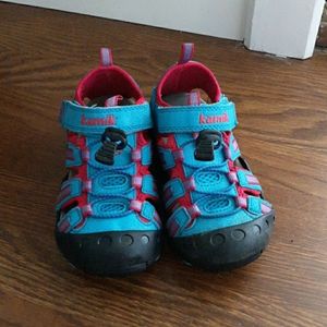 Kamik Girls Watershoes Size 13